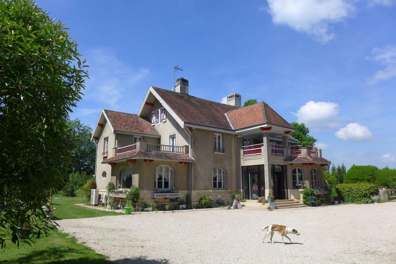 Domaine De L'Arche De Rene Au Lac Du Der Sainte-Liviere Exterior photo